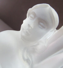 Load image into Gallery viewer, 1930s Walther &amp; Sohne German Art Deco Frosted Glass Nude Table Lamp
