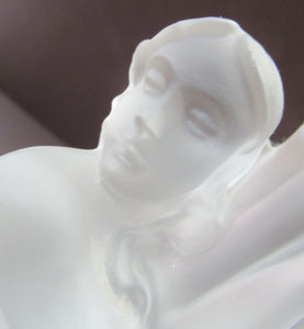 1930s Walther & Sohne German Art Deco Frosted Glass Nude Table Lamp