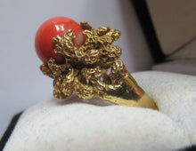 Load image into Gallery viewer, 1960s 18ct Gold &amp; Natural Coral Cocktail Ring UK Size P
