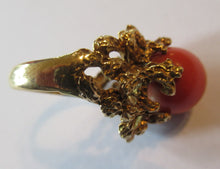 Load image into Gallery viewer, 1960s 18ct Gold &amp; Natural Coral Cocktail Ring UK Size P
