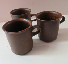 Load image into Gallery viewer, Spares Six 1960s Ruska Cups 3 Large 3 Small Ulla Procope Finland
