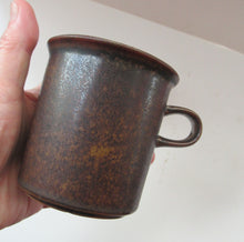 Load image into Gallery viewer, Spares Six 1960s Ruska Cups 3 Large 3 Small Ulla Procope Finland
