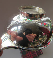 Load image into Gallery viewer, 1930s Solid Silver Quaich Hallmarked Birmingham 1937
