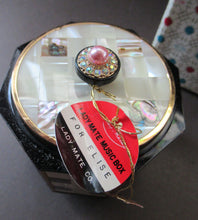 Load image into Gallery viewer, Vintage Lady-Mate Music Box Desk Top Musical Compact
