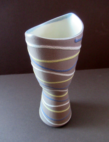 Vintage 1960s WEST GERMAN VASE BY Dümler & Breiden. Model 1310-20