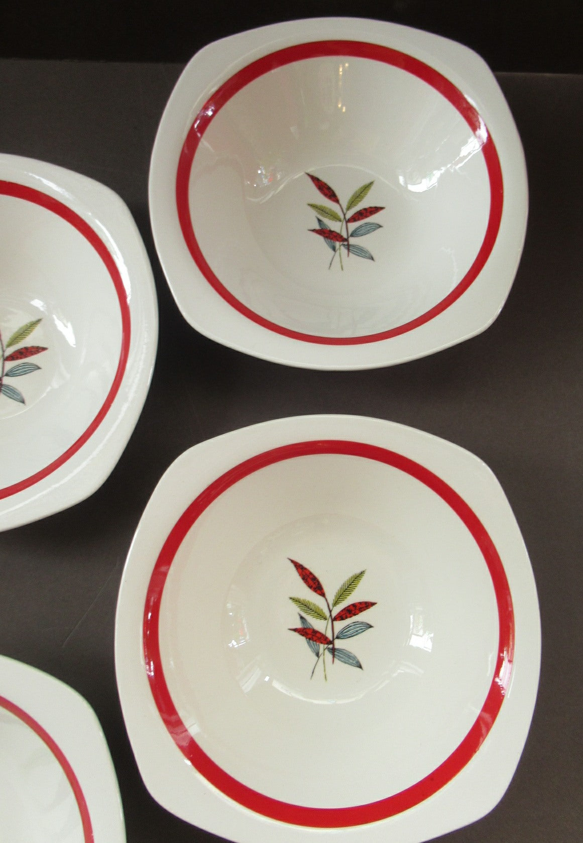 1950s MIDWINTER Set of SIX Pudding Bowls. Collectable HAWAII