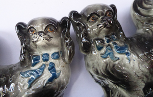 SCOTTISH POTTERY Antique Bo'ness Pekingese Mantle Dogs.