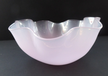 Load image into Gallery viewer, 1940s ORREFORS by SVEN PALMQVIST. Sugar Pink Opaline Kantara Bowl with Undulating Rim
