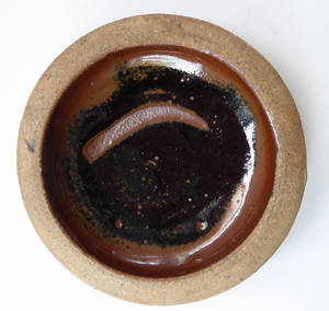 Attributed Janet Leach (1918-1997) Small Circular Stoneware STUDIO POTTERY Dish with Tenmoku Glaze