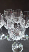 Load image into Gallery viewer, EDINBURGH CRYSTAL. White Wine Glass. SINGLE Glass. 7 inches in height
